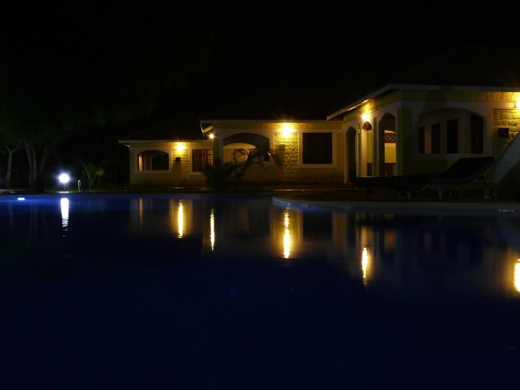 Safina Cottages Diani Beach Rum bild